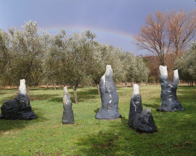 Black Smokers, Fondazione il Giardino di Daniel Spoerri, Sculpture Park